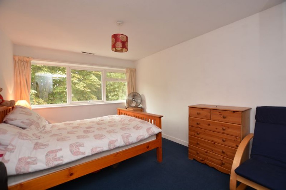 Images for Hotham Close, Hurst Park, West Molesey EAID:Miles&Bird BID:Miles & Bird