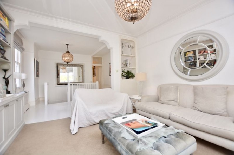 Images for Feltham Avenue, East Molesey EAID:Miles&Bird BID:Miles & Bird