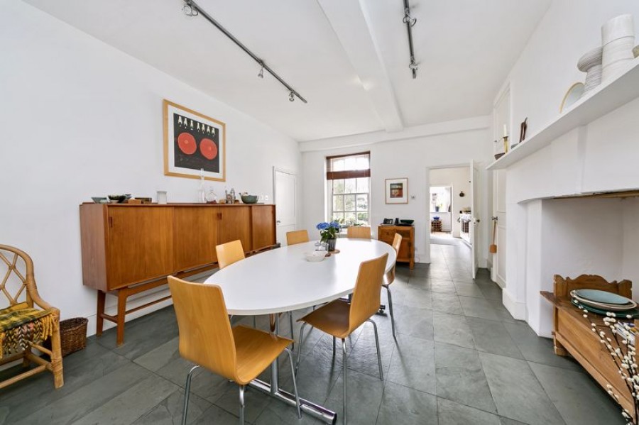 Images for Hampton Court Road, East Molesey EAID:Miles&Bird BID:Miles & Bird