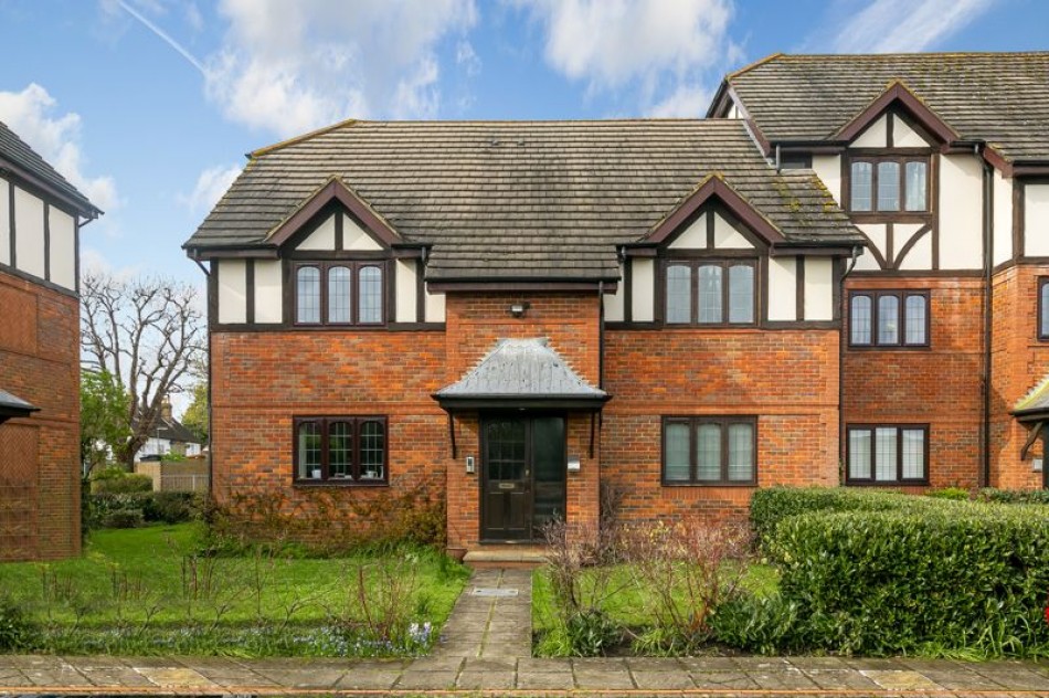Images for St.Peter's Court, West Molesey EAID:Miles&Bird BID:Miles & Bird