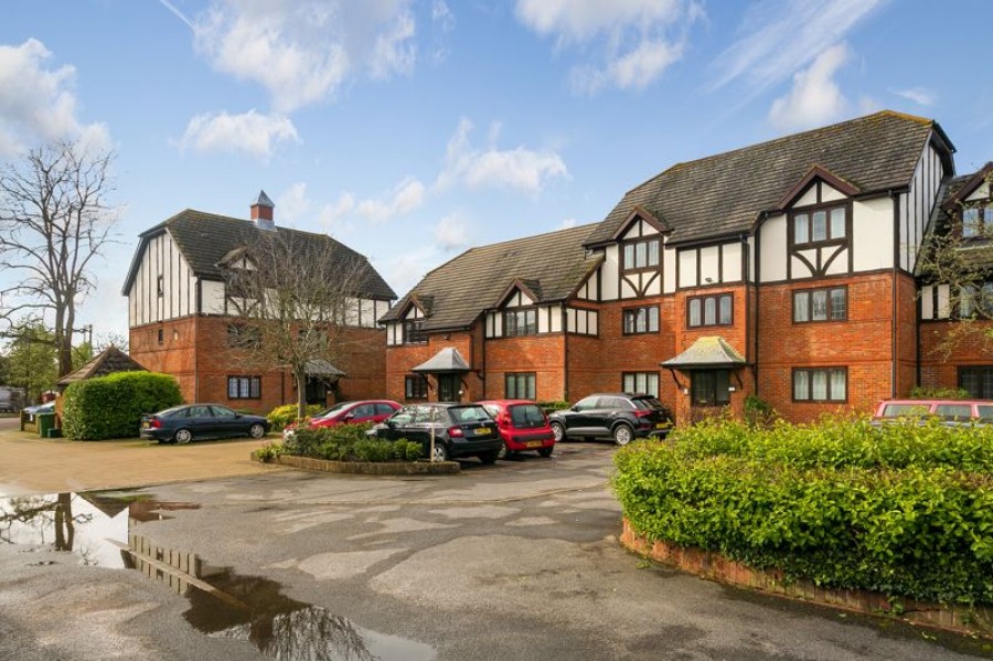 Images for St.Peter's Court, West Molesey EAID:Miles&Bird BID:Miles & Bird