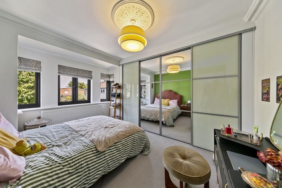 Images for Elm Tree Avenue, Esher EAID:Miles&Bird BID:Miles & Bird