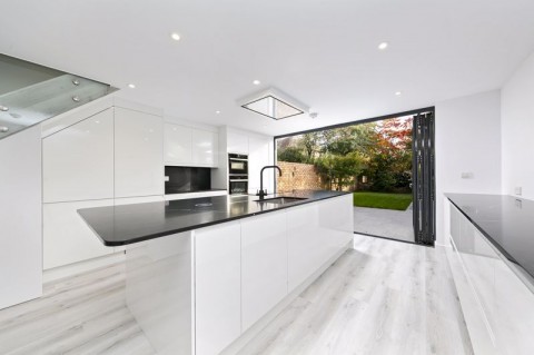 Johnsons Drive, Hampton