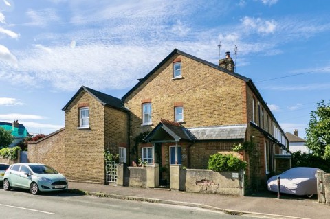 Nightingale Road, West Molesey