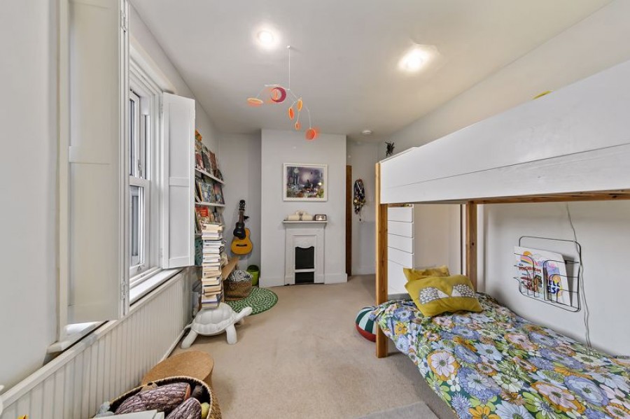 Images for Nightingale Road, West Molesey EAID:Miles&Bird BID:Miles & Bird