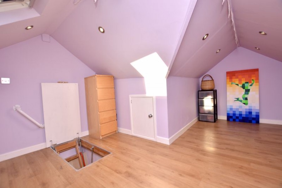 Images for Tonbridge Road, West Molesey EAID:Miles&Bird BID:Miles & Bird