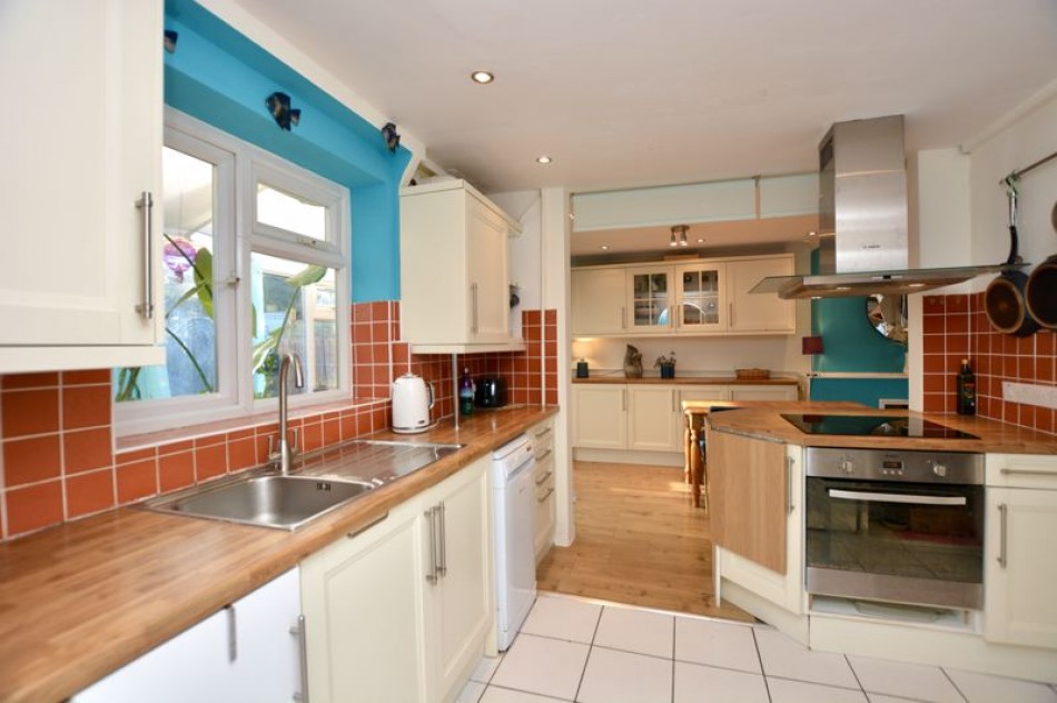 Images for Tonbridge Road, West Molesey EAID:Miles&Bird BID:Miles & Bird