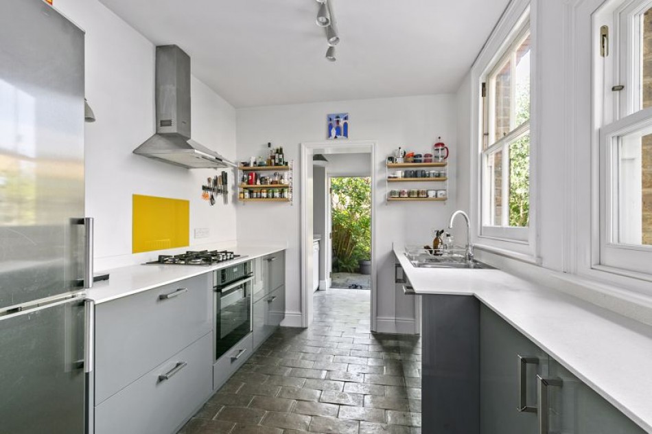 Images for Nightingale Road, West Molesey EAID:Miles&Bird BID:Miles & Bird