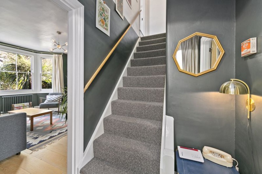 Images for Nightingale Road, West Molesey EAID:Miles&Bird BID:Miles & Bird