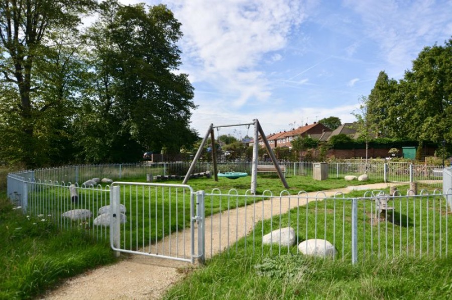 Images for Pavilion Place, East Molesey EAID:Miles&Bird BID:Miles & Bird