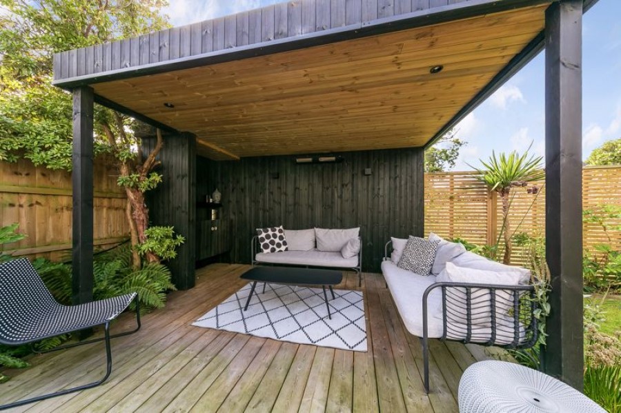 Images for Parsons Mead, East Molesey EAID:Miles&Bird BID:Miles & Bird