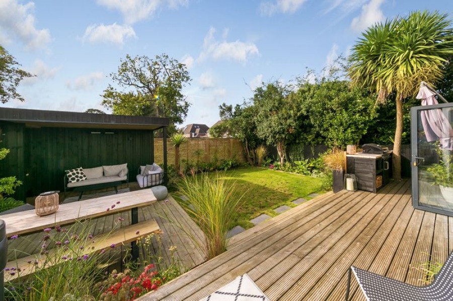 Images for Parsons Mead, East Molesey EAID:Miles&Bird BID:Miles & Bird