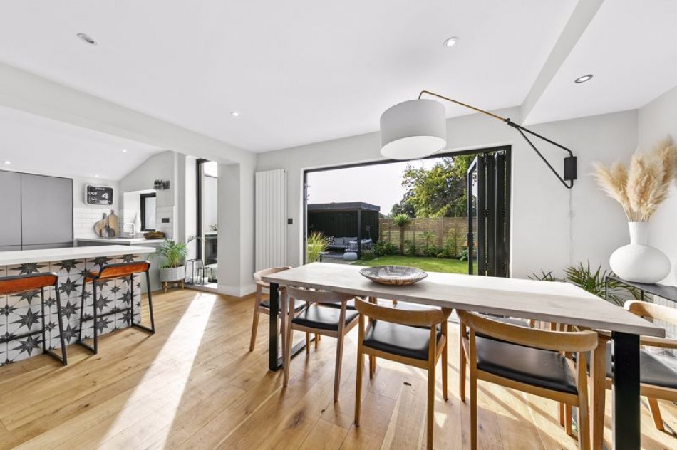 Images for Parsons Mead, East Molesey EAID:Miles&Bird BID:Miles & Bird