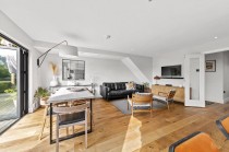Images for Parsons Mead, East Molesey