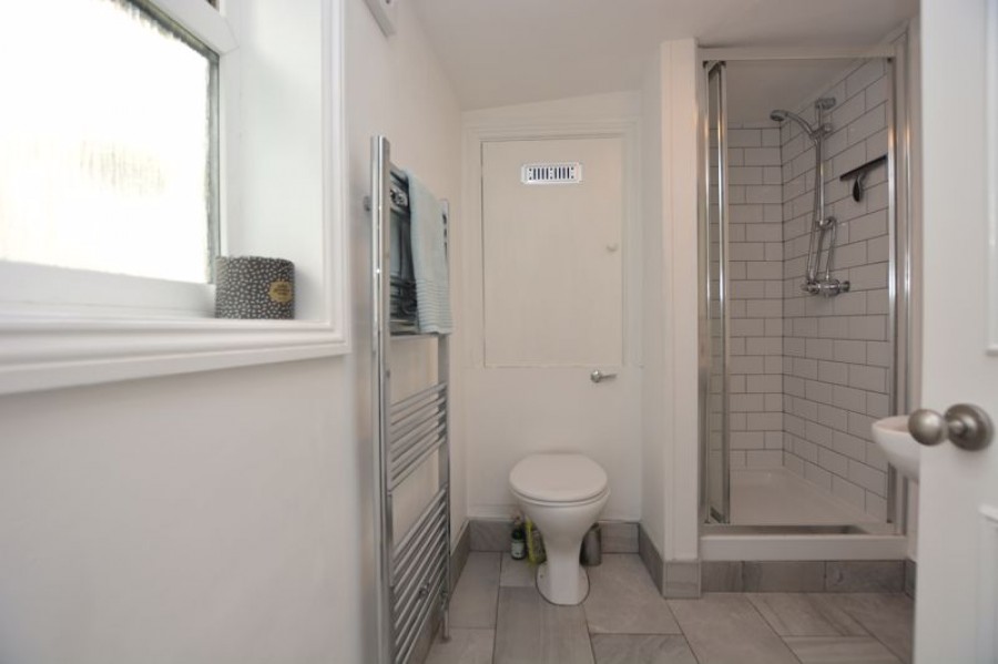 Images for Bridge Road, East Molesey EAID:Miles&Bird BID:Miles & Bird