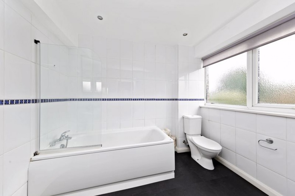 Images for Spurfield, Hurst Park EAID:Miles&Bird BID:Miles & Bird