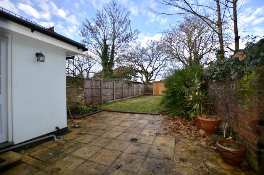 Images for The Old Rectory, Walton Road, West Molesey EAID:Miles&Bird BID:Miles & Bird