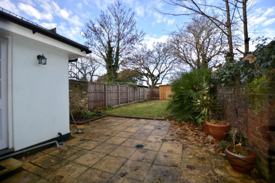 Images for The Old Rectory, Walton Road, West Molesey EAID:Miles&Bird BID:Miles & Bird