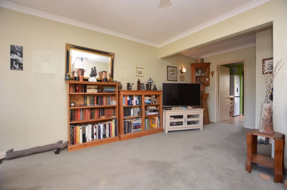 Images for Churchfields, West Molesey EAID:Miles&Bird BID:Miles & Bird
