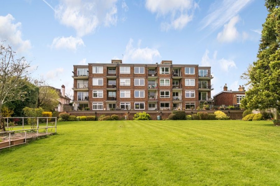 Images for Kingfisher Lodge, Strawberry Hill EAID:Miles&Bird BID:Miles & Bird