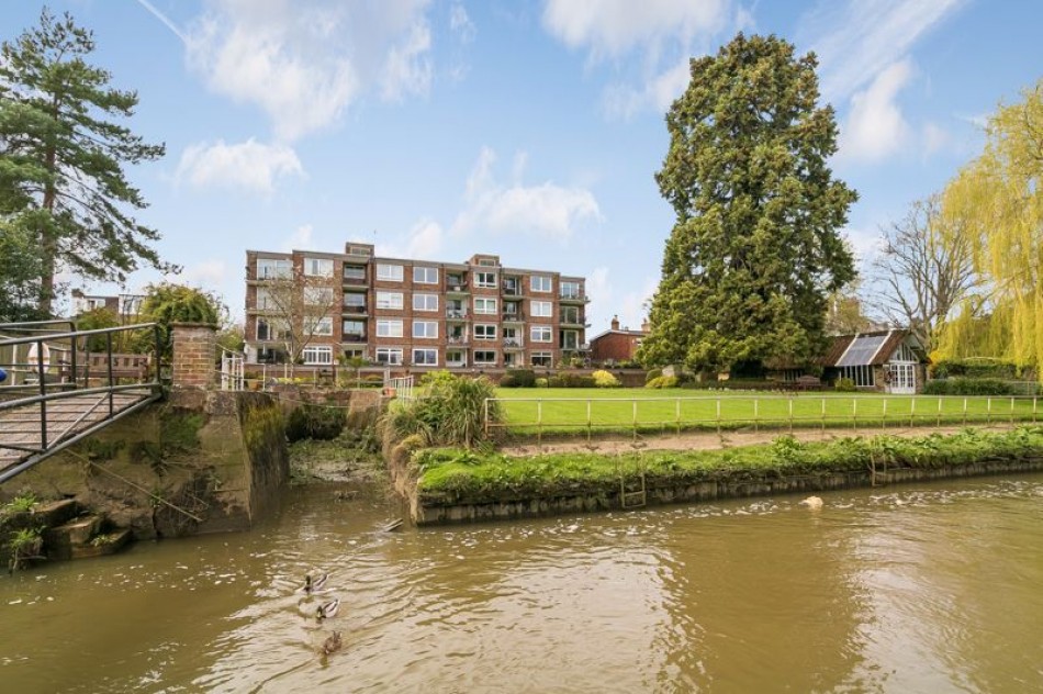 Images for Kingfisher Lodge, Strawberry Hill EAID:Miles&Bird BID:Miles & Bird