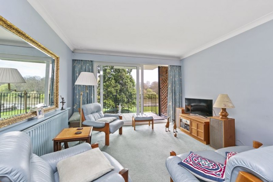 Images for Kingfisher Lodge, Strawberry Hill EAID:Miles&Bird BID:Miles & Bird