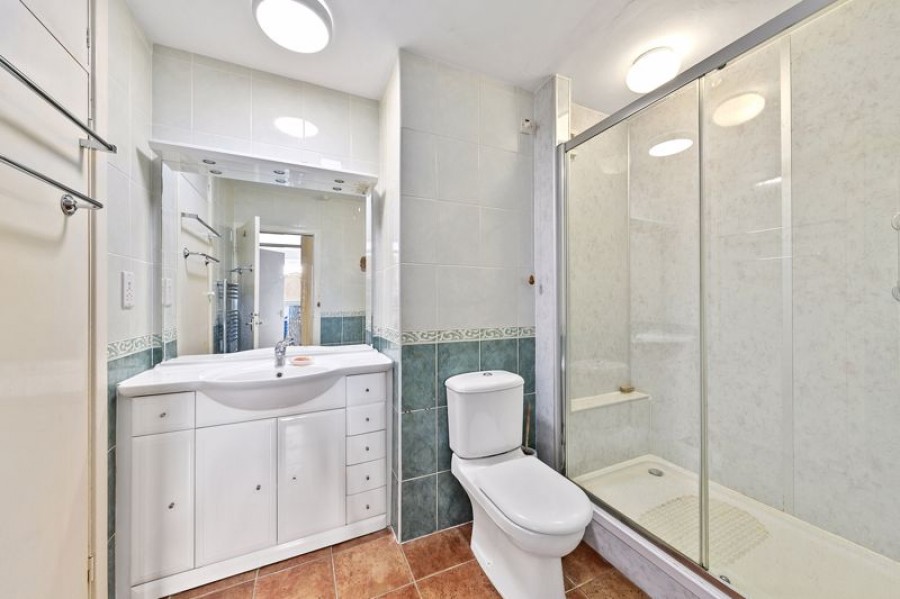 Images for Kingfisher Lodge, Strawberry Hill EAID:Miles&Bird BID:Miles & Bird