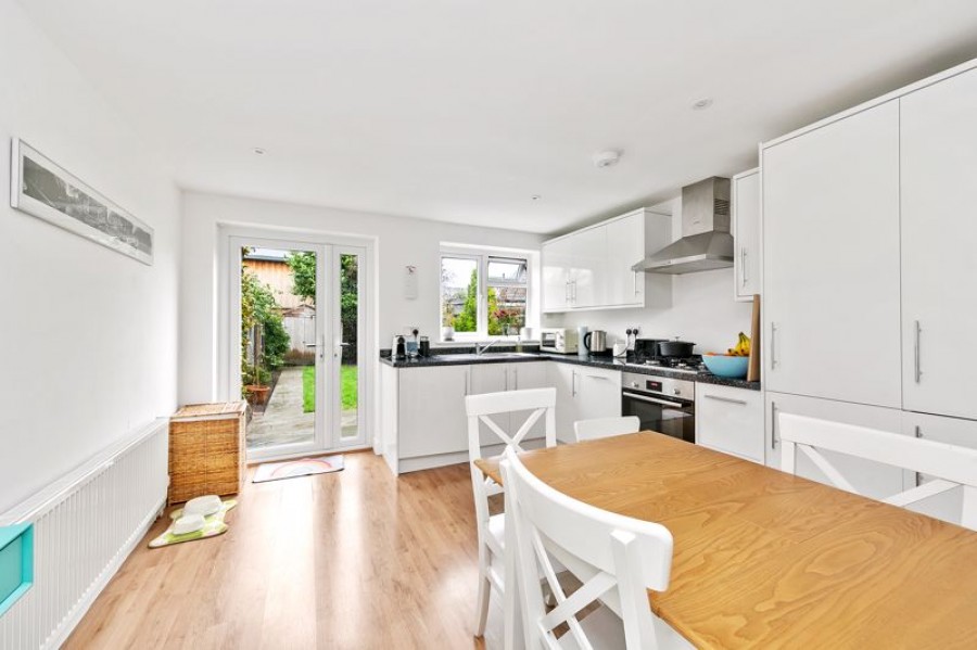 Images for Dennis Road, East Molesey EAID:Miles&Bird BID:Miles & Bird
