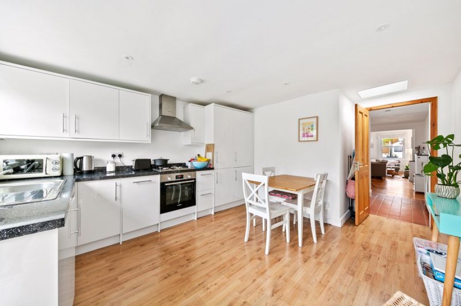 Images for Dennis Road, East Molesey EAID:Miles&Bird BID:Miles & Bird