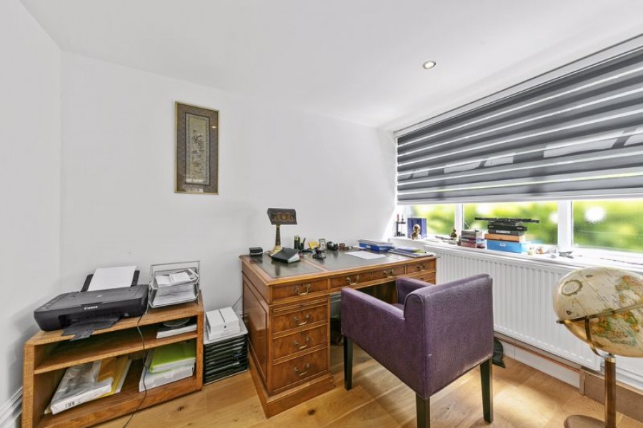 Images for Orchard Lane, East Molesey EAID:Miles&Bird BID:Miles & Bird