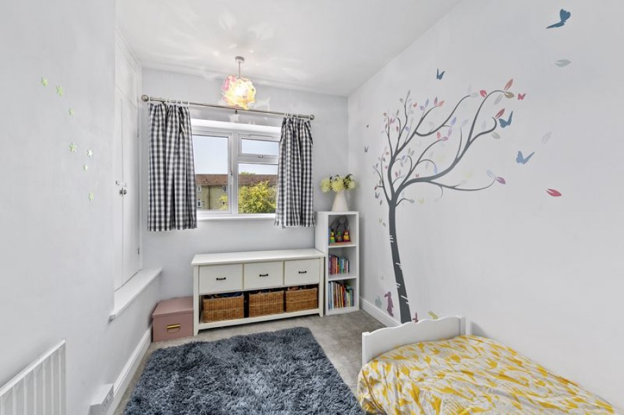 Images for The Fairway, West Molesey EAID:Miles&Bird BID:Miles & Bird