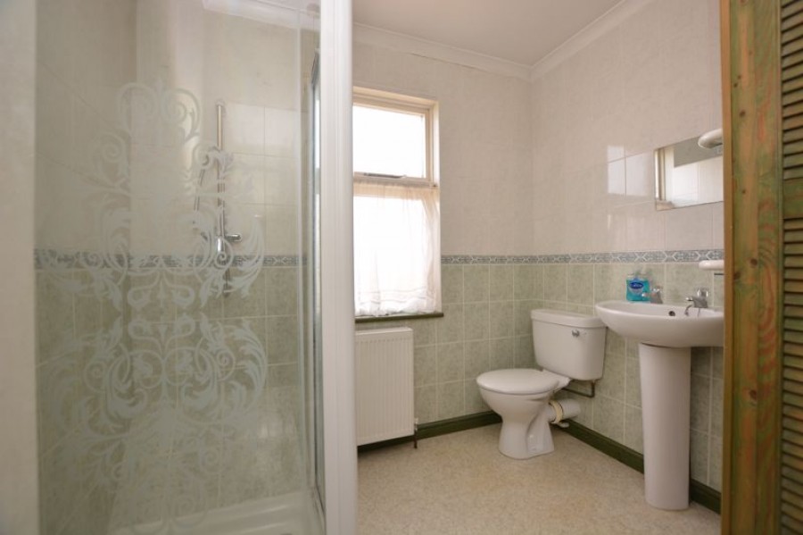 Images for Cottimore Terrace, Walton-On-Thames EAID:Miles&Bird BID:Miles & Bird