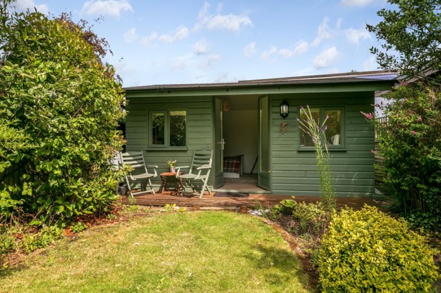 Images for Nightingale Road, West Molesey EAID:Miles&Bird BID:Miles & Bird