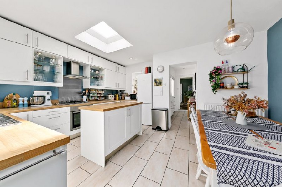 Images for Nightingale Road, West Molesey EAID:Miles&Bird BID:Miles & Bird