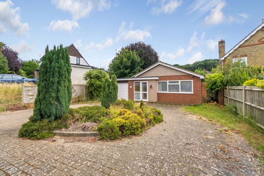 Images for Glenavon Close, Claygate EAID:Miles&Bird BID:Miles & Bird