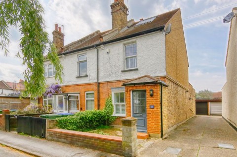 Spring Gardens, West Molesey