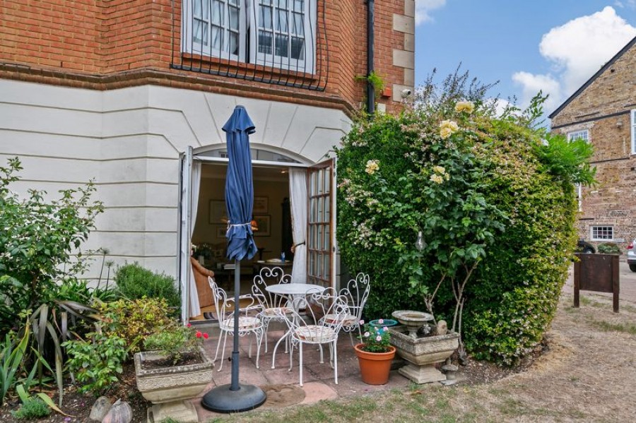 Images for Queens Reach, East Molesey EAID:Miles&Bird BID:Miles & Bird