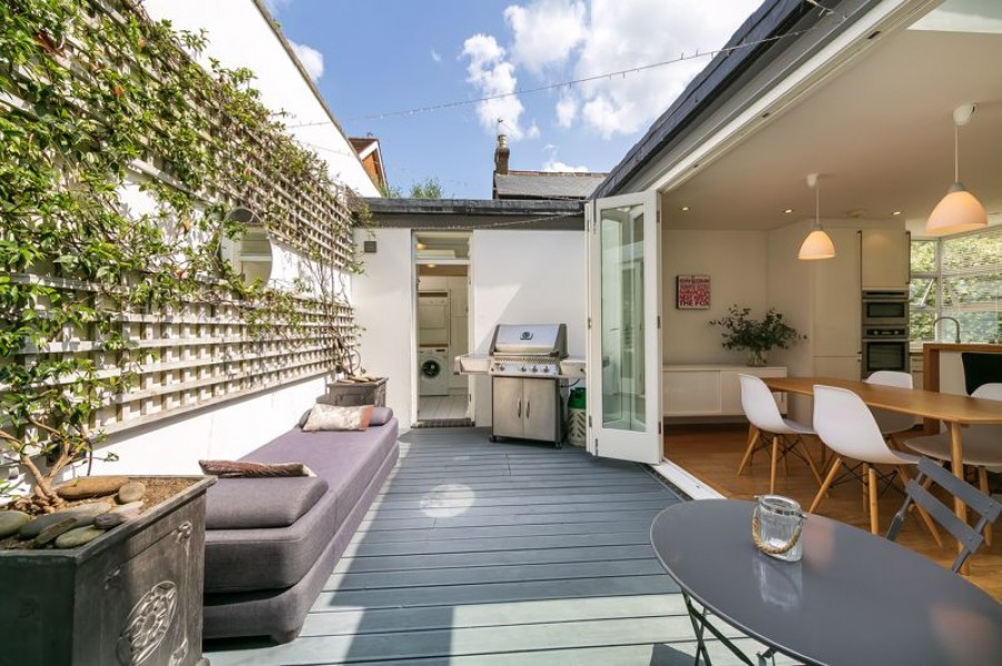 Images for Hardy's Mews, East Molesey EAID:Miles&Bird BID:Miles & Bird