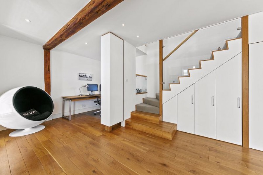 Images for Hardy's Mews, East Molesey EAID:Miles&Bird BID:Miles & Bird