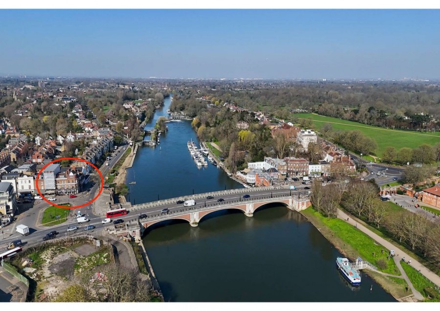 Images for Bridge Road, East Molesey EAID:Miles&Bird BID:Miles & Bird