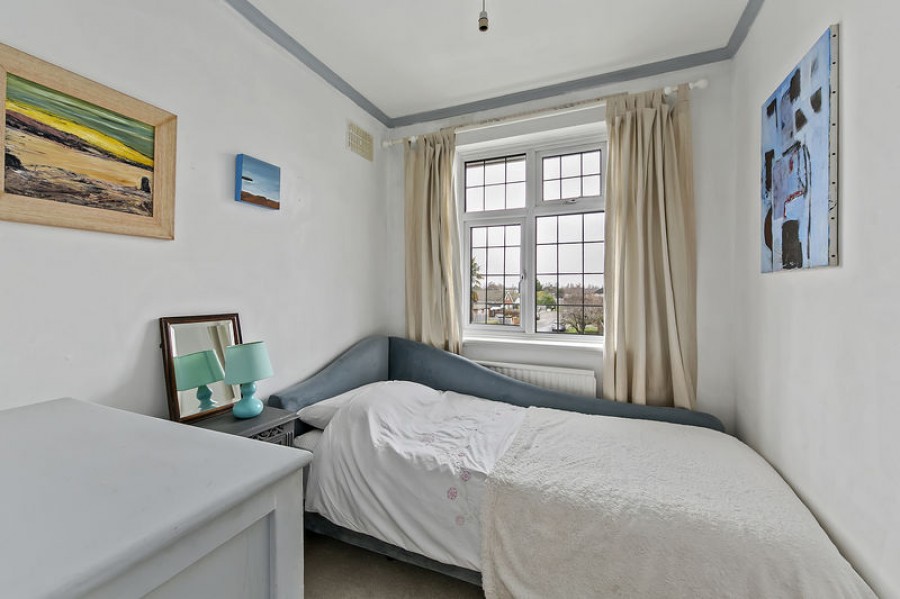 Images for Dudley Road, Walton-On-Thames EAID:Miles&Bird BID:Miles & Bird