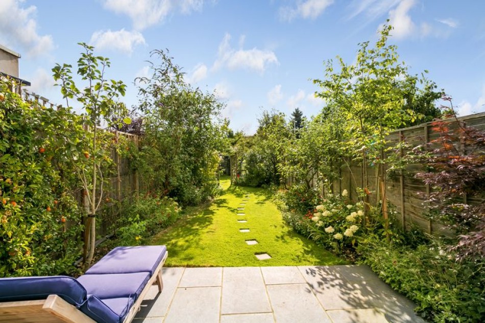 Images for Devon Cottage, Dennis Road, East Molesey EAID:Miles&Bird BID:Miles & Bird