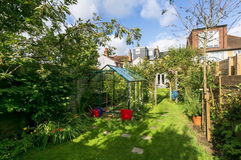 Images for Devon Cottage, Dennis Road, East Molesey EAID:Miles&Bird BID:Miles & Bird