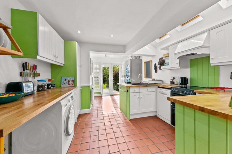 Images for Devon Cottage, Dennis Road, East Molesey EAID:Miles&Bird BID:Miles & Bird