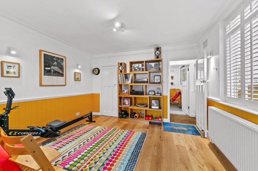 Images for Devon Cottage, Dennis Road, East Molesey EAID:Miles&Bird BID:Miles & Bird