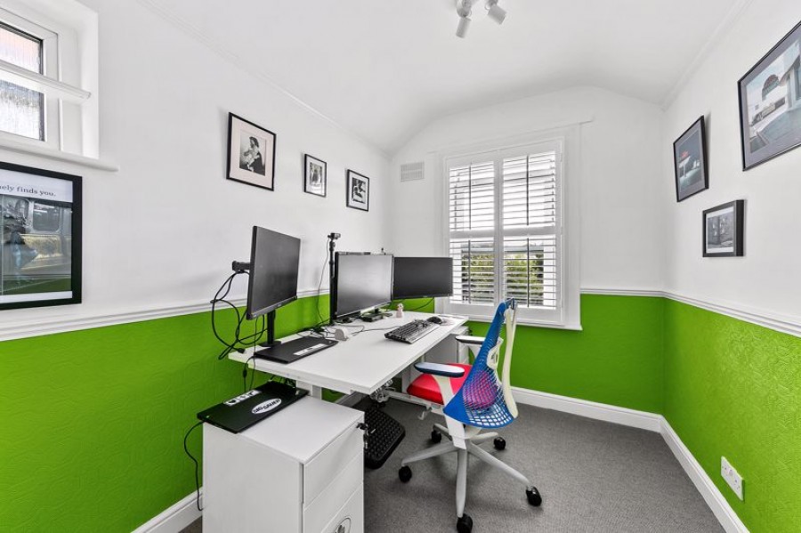 Images for Devon Cottage, Dennis Road, East Molesey EAID:Miles&Bird BID:Miles & Bird