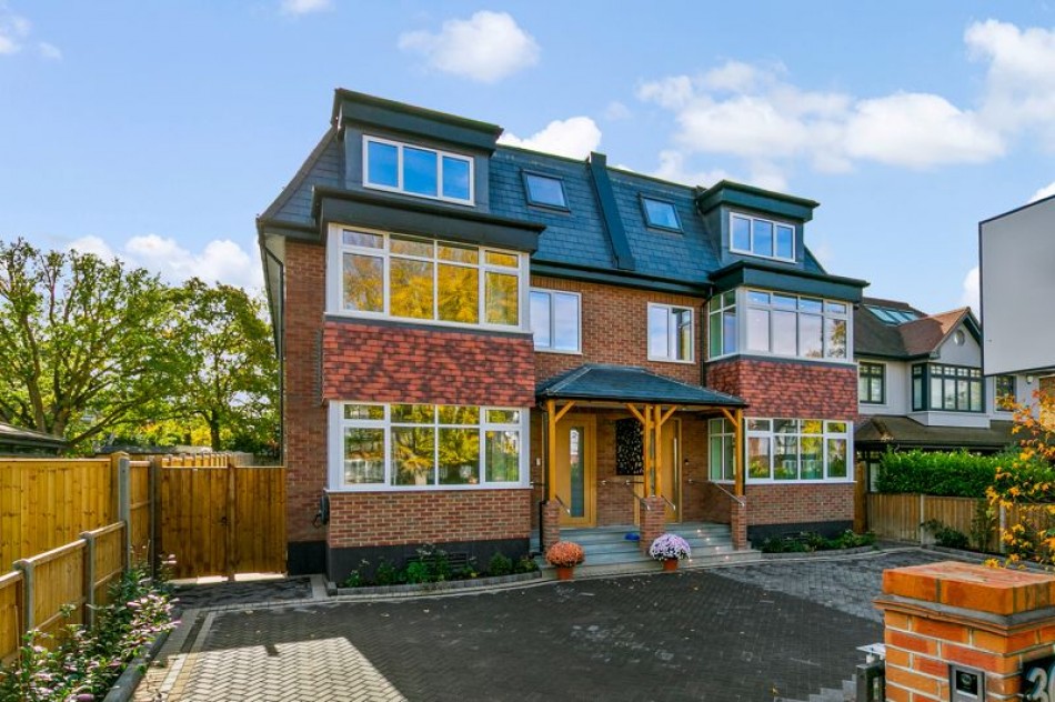 Images for Hurst Road, East Molesey EAID:Miles&Bird BID:Miles & Bird