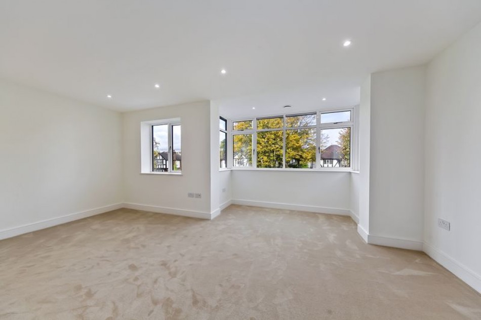 Images for Hurst Road, East Molesey EAID:Miles&Bird BID:Miles & Bird