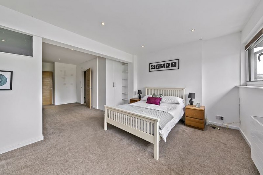 Images for Seymour Road, East Molesey EAID:Miles&Bird BID:Miles & Bird