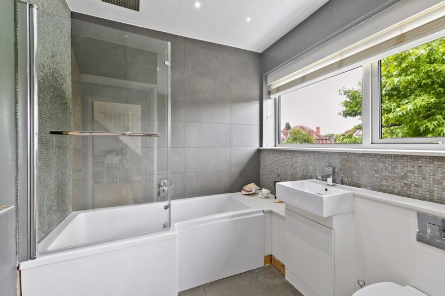 Images for Seymour Road, East Molesey EAID:Miles&Bird BID:Miles & Bird